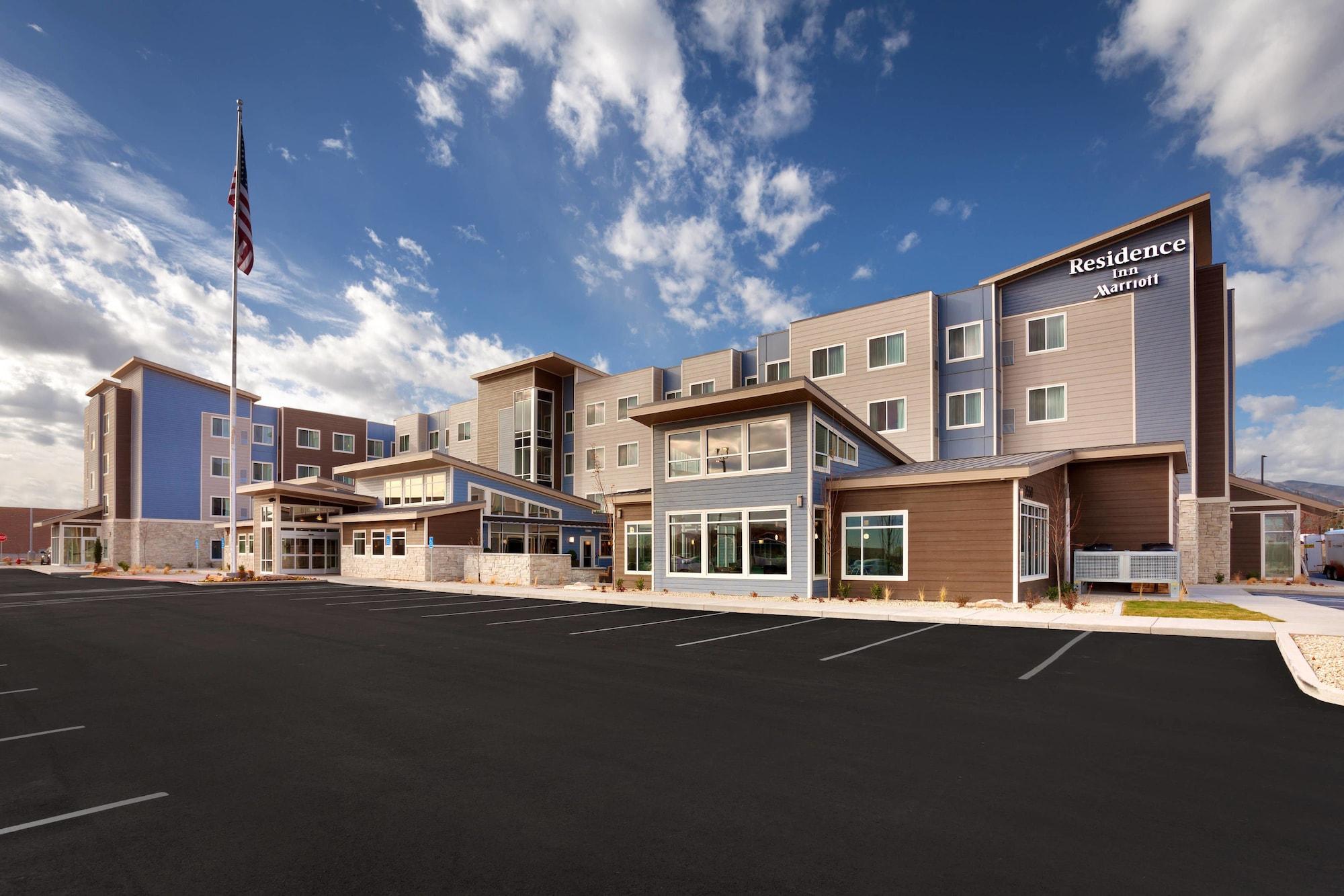 Residence Inn By Marriott Charlotte Steele Creek Exterior foto
