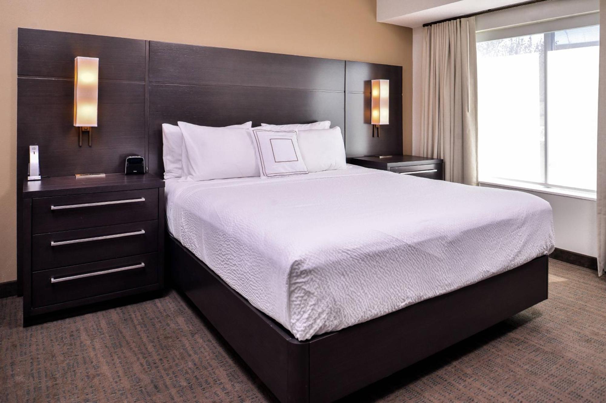 Residence Inn By Marriott Charlotte Steele Creek Exterior foto